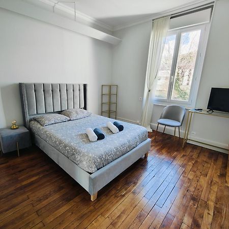 Self-Checkin Town House - Rooms To Rent In A Beautiful Modern Town House - Not A Hotel - Location De Chambres Avec Arrivee En Autonomie - Extra Fee For Sheets And Towels - Private Parking - Check Your Plateform Inbox And Follow Check-In Instructions Saint-Romain-en-Gal 外观 照片