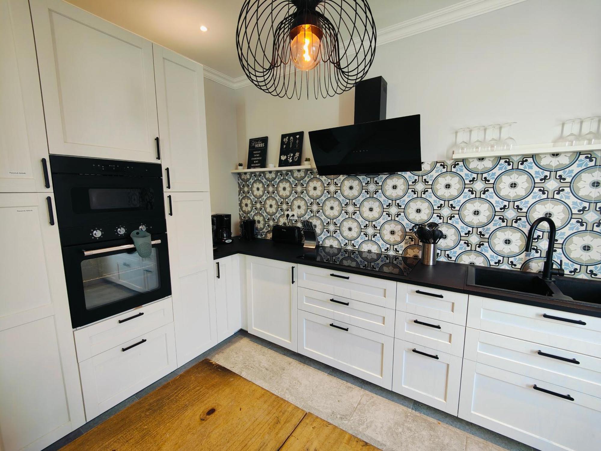 Self-Checkin Town House - Rooms To Rent In A Beautiful Modern Town House - Not A Hotel - Location De Chambres Avec Arrivee En Autonomie - Extra Fee For Sheets And Towels - Private Parking - Check Your Plateform Inbox And Follow Check-In Instructions Saint-Romain-en-Gal 外观 照片